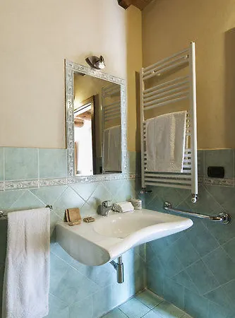 Farm stay Agriturismo Il Castagnolino *