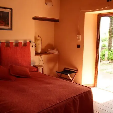 Agriturismo Il Castagnolino Farm stay