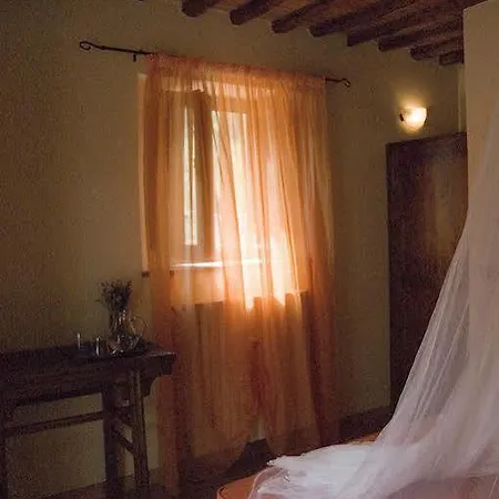 Agriturismo Il Castagnolino Farm stay