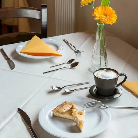 Agriturismo Il Castagnolino Farm stay San Gimignano